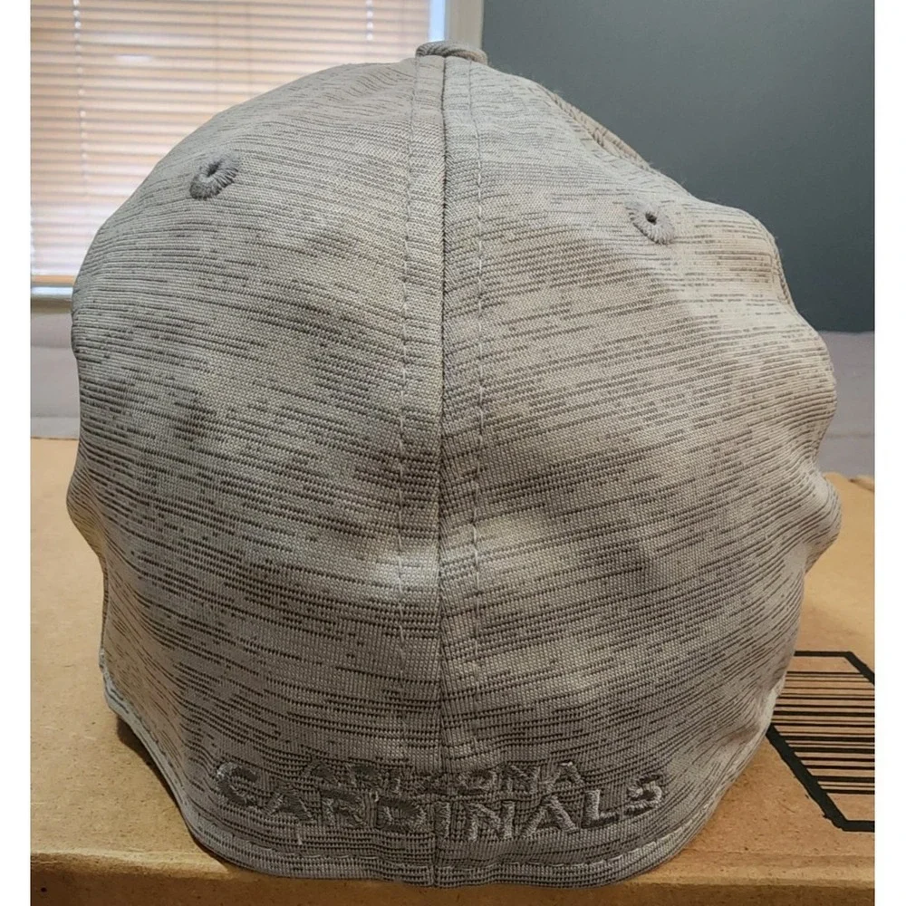 New‎ Era® Arizona Cardinals™ (SMALL/MEDIUM) Active Tech 39THIRTY Flex Hat